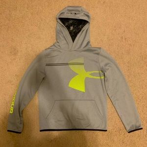 Under Armour Coldgear Hooded Sweatshirt- youth XL